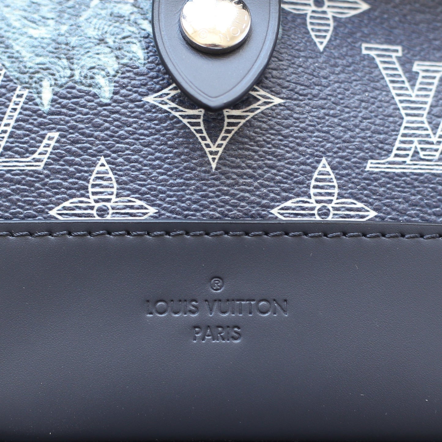 Louis Vuitton | Savane Monogram Chapman Messenger | BB