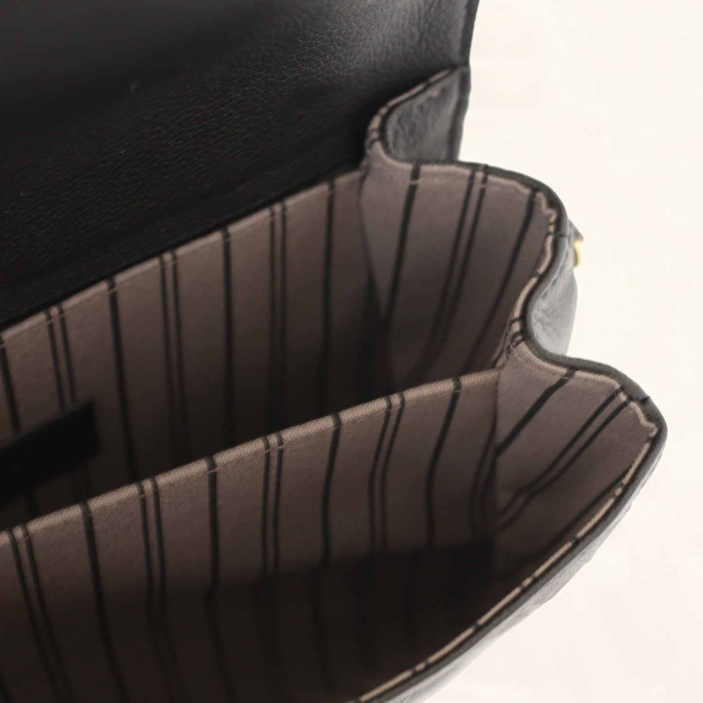 Louis Vuitton | Monogram Empreinte Metis Pochette | One Size