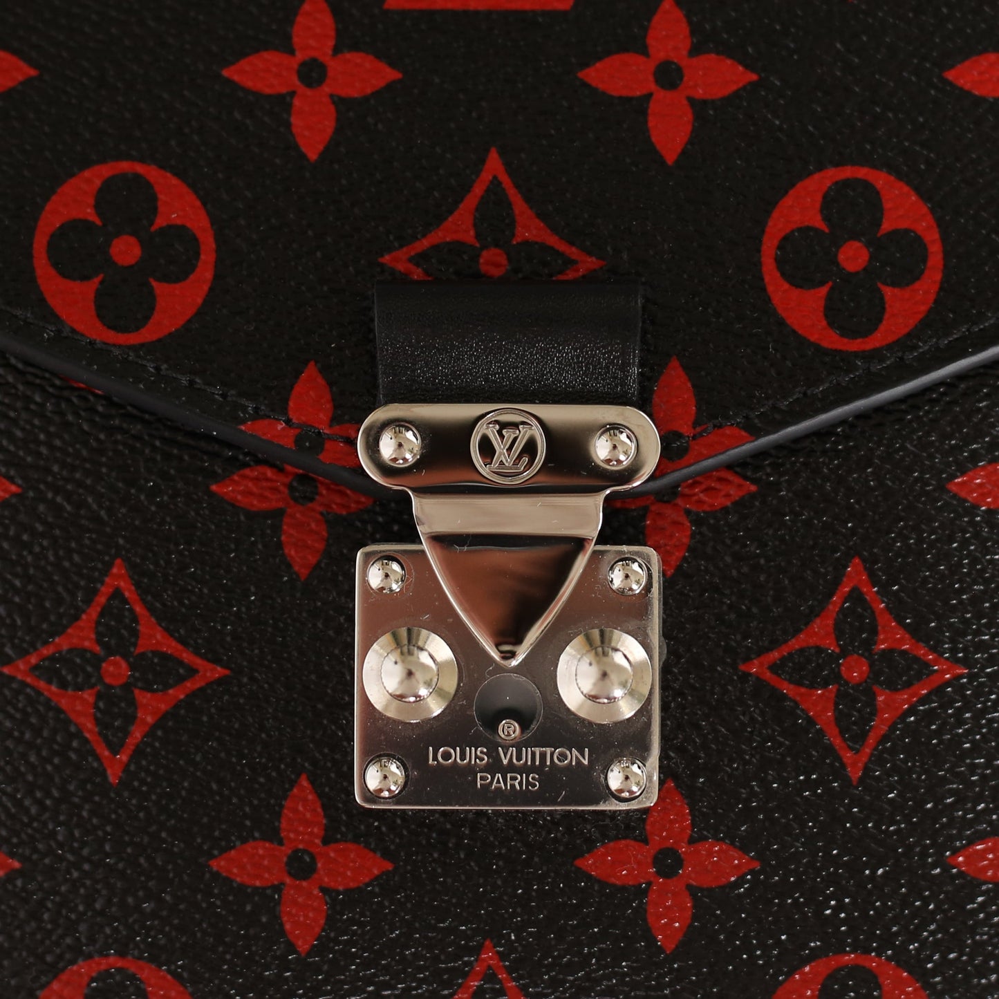 Louis Vuitton | Metis Pochette Infra Rouge | One-Size