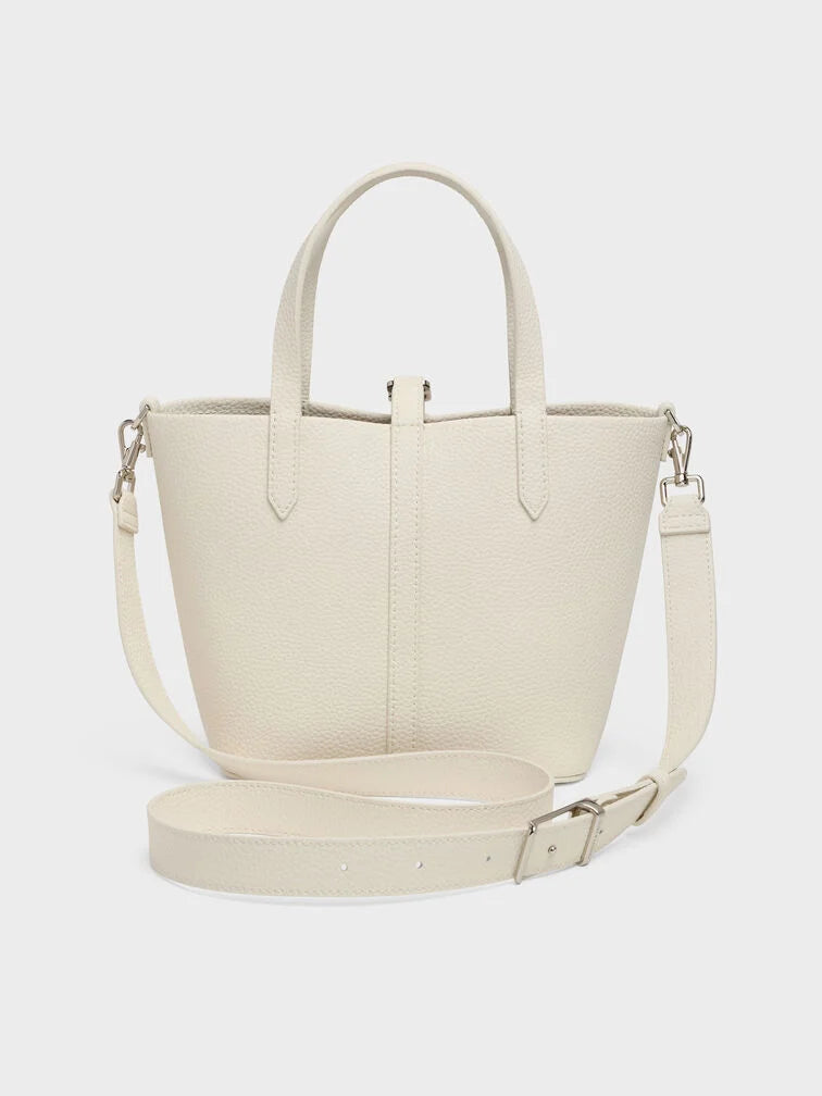 The Classic Buckle Tote bag