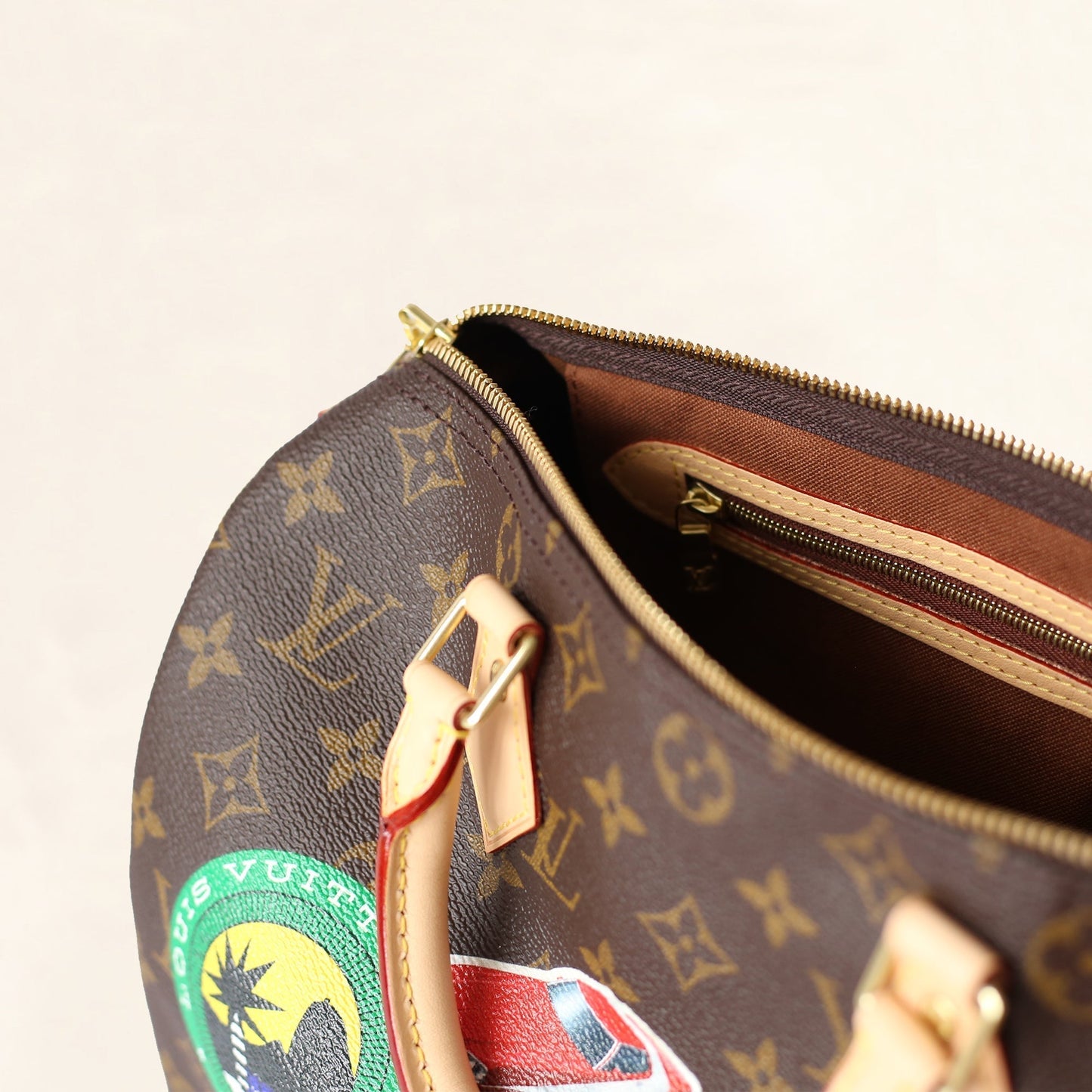 Louis Vuitton | Monogram Canvas World Tour Speedy | 30