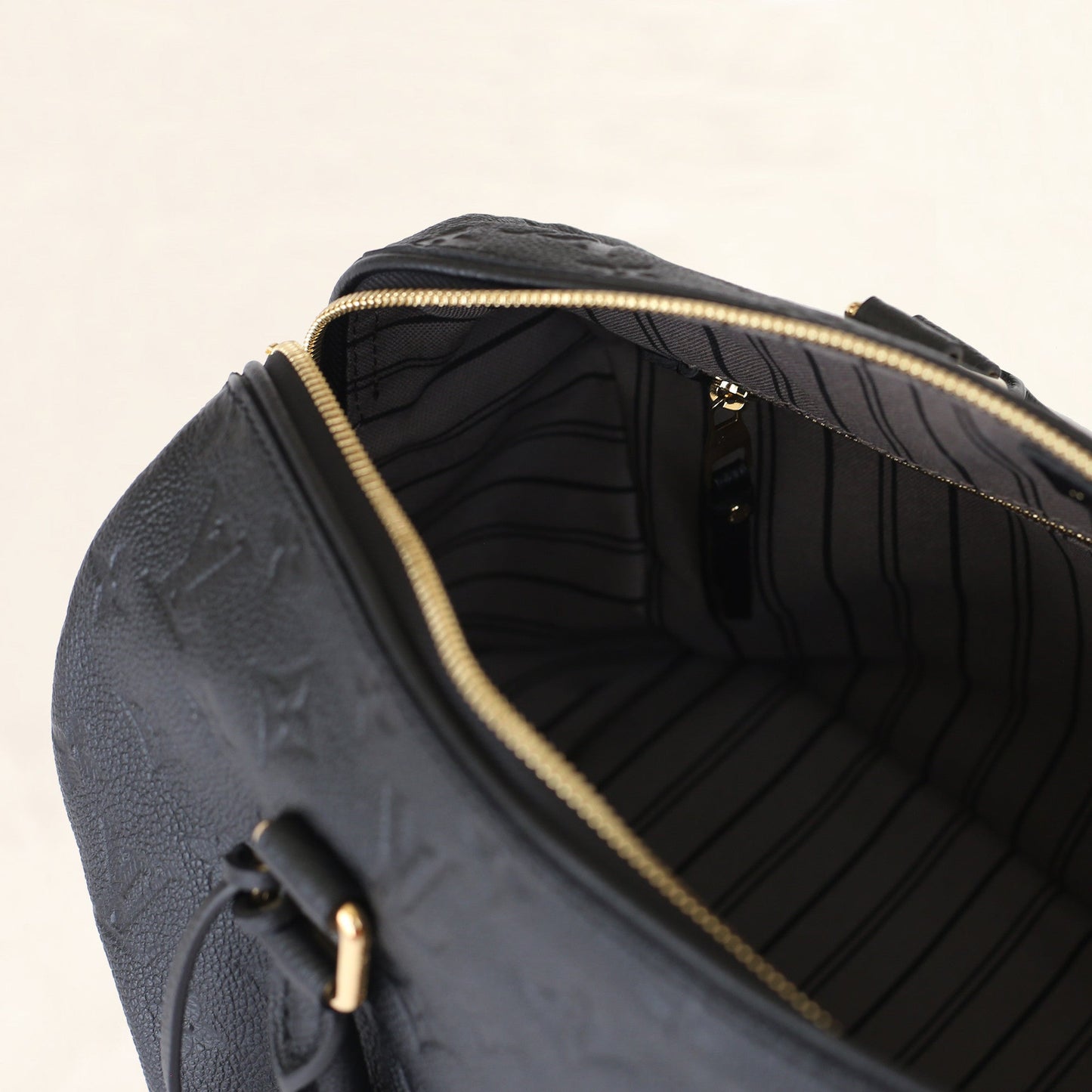 Louis Vuitton | Monogram Empreinte Speedy Bandouliere | 30 Infini