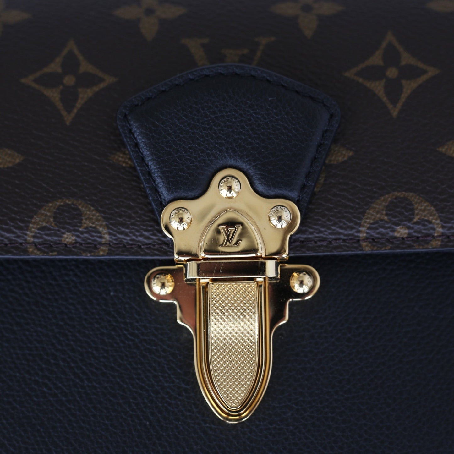 Louis Vuitton | Monogram Victoire Noir | One-Size