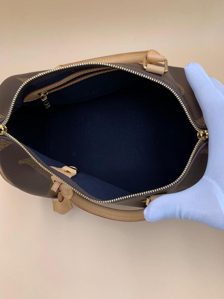 Louis Vuitton | Giant Monogram Speedy bandouliere | 30