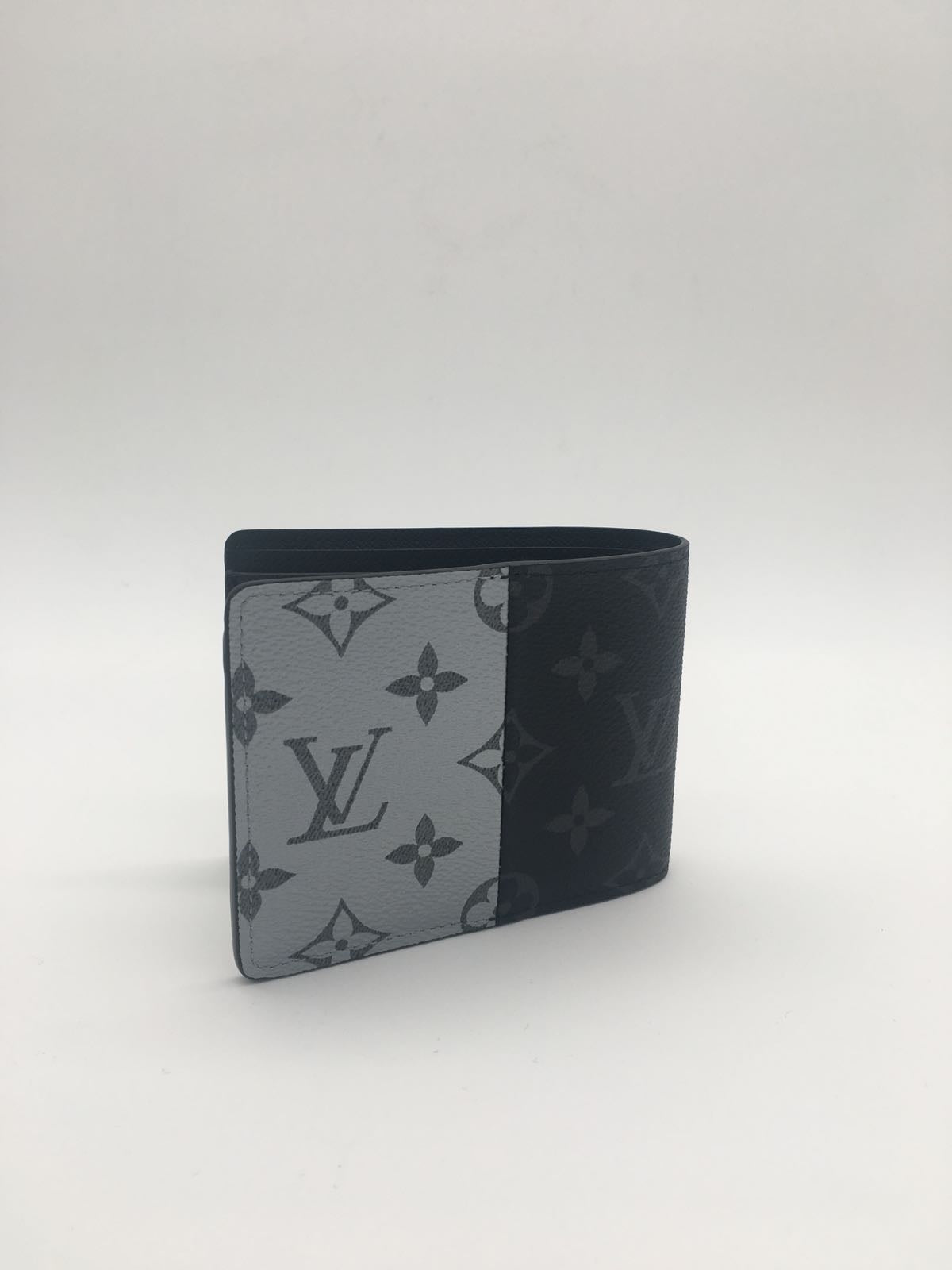 Louis Vuitton | Multiple Wallet Split Monogram | M63025