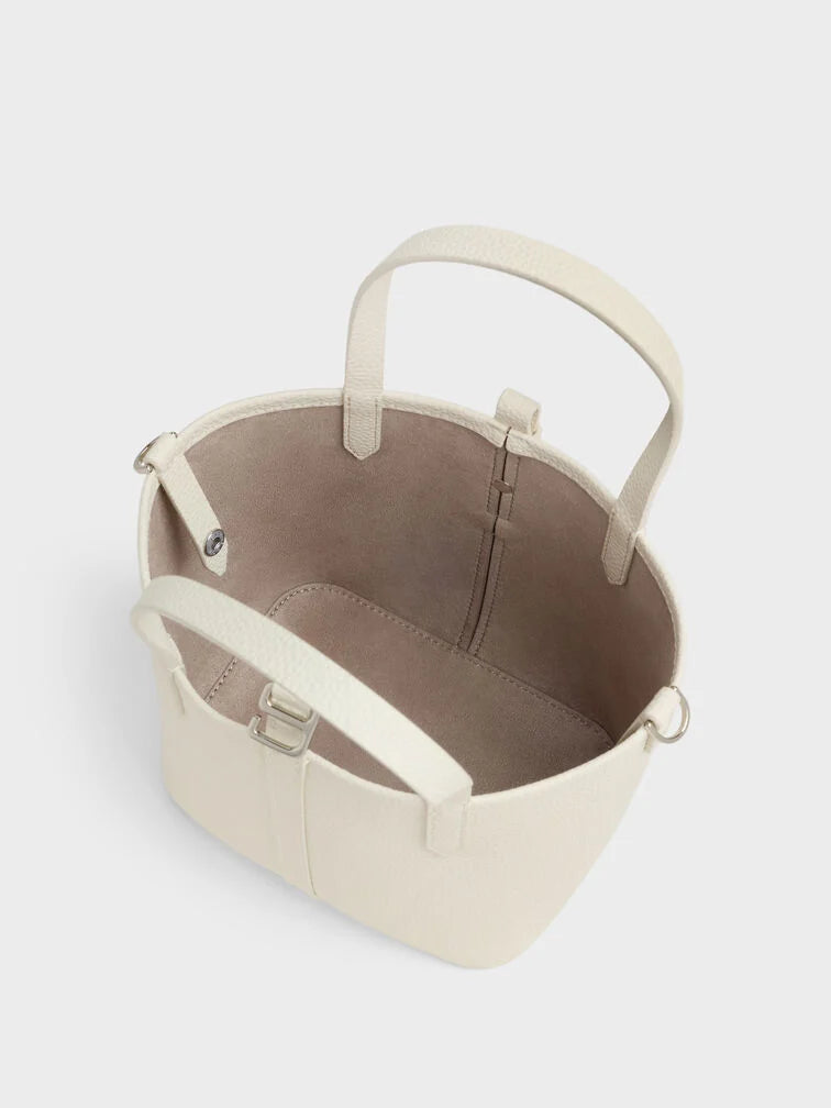The Classic Buckle Tote bag